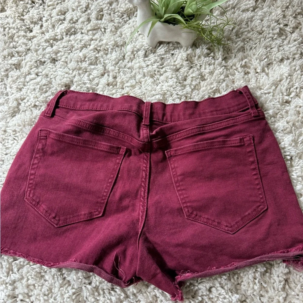 Old Navy Red Jean Shorts Fitted burgundy cute Frayed Hem - Picture 6 of 6